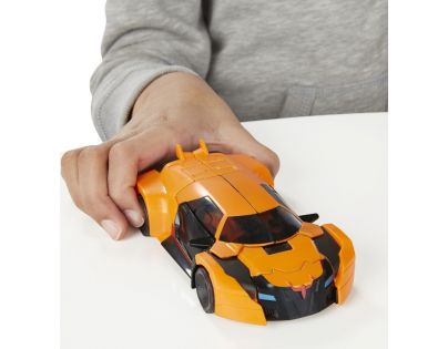 Hasbro Transformers s pohyblivými prvky - Autobot Drift