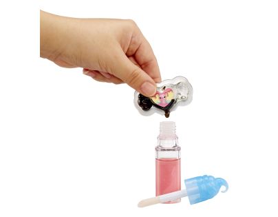 Yummiland Rošťácka bábika s leskom na pery, 6 druhov