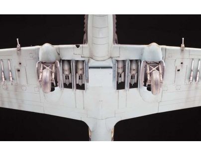 Zvezda Model Kit lietadlo 4825 IL-2 Stormovik 1:48